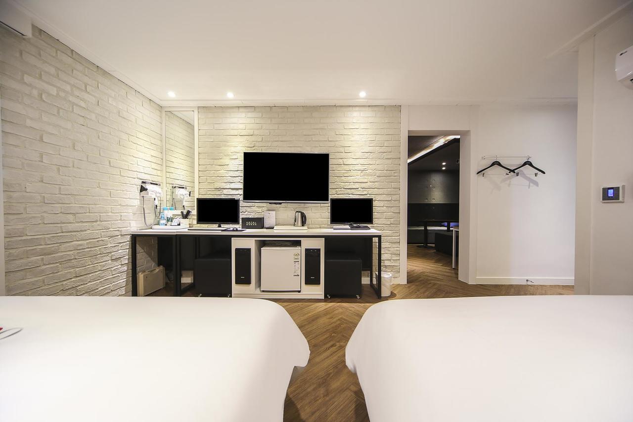 Cheongju Ocean Hotel ภายนอก รูปภาพ